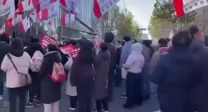 Protestas afuera de la Asamblea Nacional de Corea del Sur