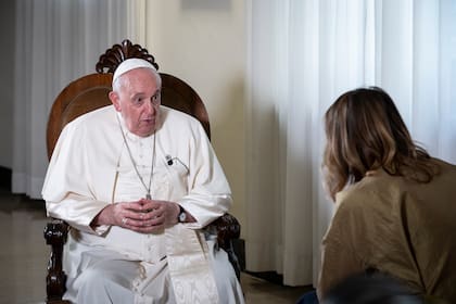 El papa Francisco durante la entrevista con Elisabetta Piqué para LA NACION